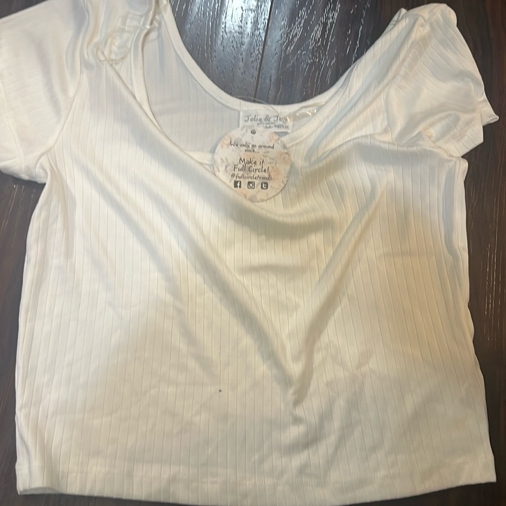 Simple White Cropped top